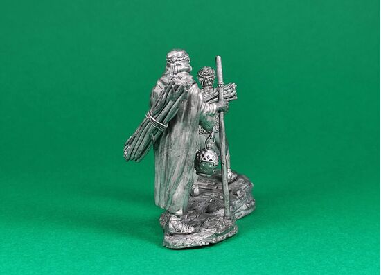 Abraham and Isaac climb the mountain